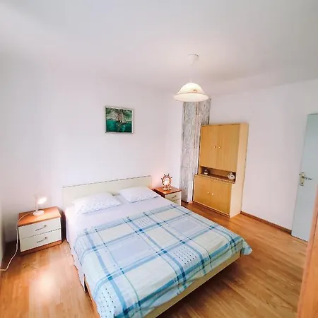 Kezele Apartamento *