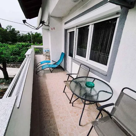 Kezele Apartamento Jadranovo