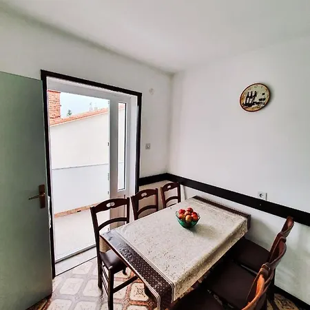 Apartment Kezele Jadranovo